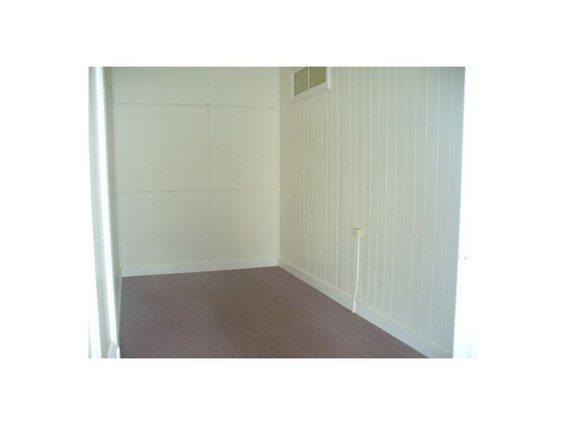 2/18 North Street, Maryborough QLD 4650