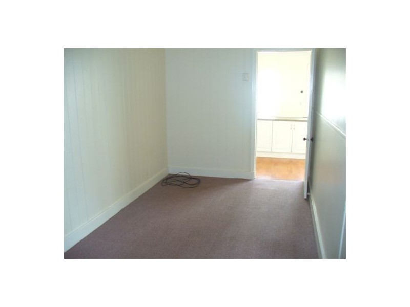 2/18 North Street, Maryborough QLD 4650