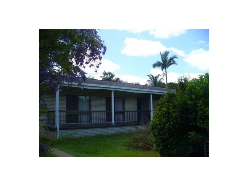 13 North Street, Maryborough QLD 4650