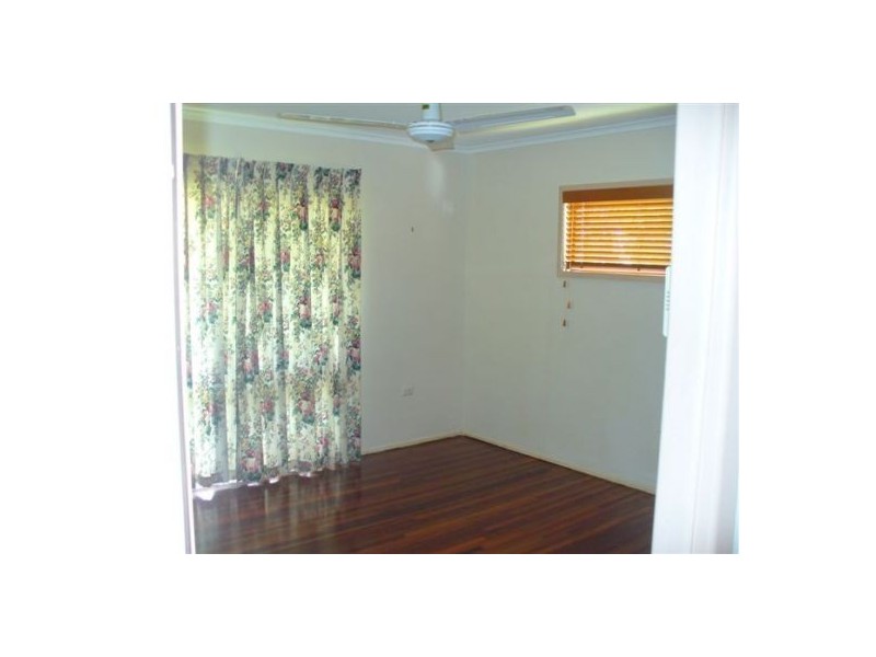 13 North Street, Maryborough QLD 4650