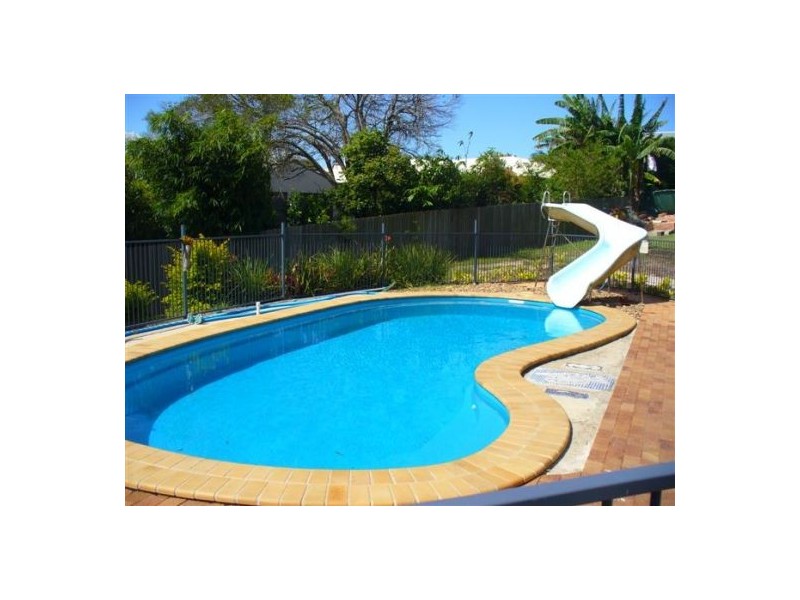 5 to 7 Gundesen Drive, Urraween QLD 4655