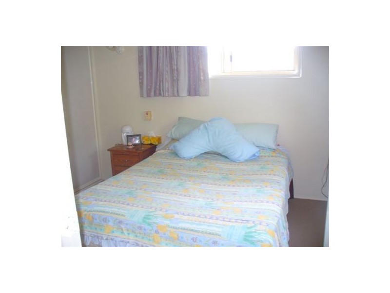 5 Oleander Ave., Kawungan QLD 4655