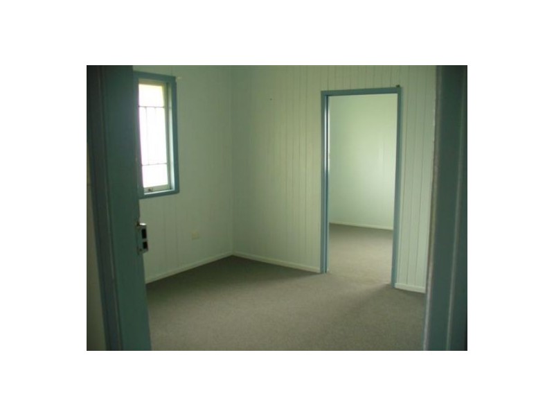 10 Richard St, Maryborough QLD 4650