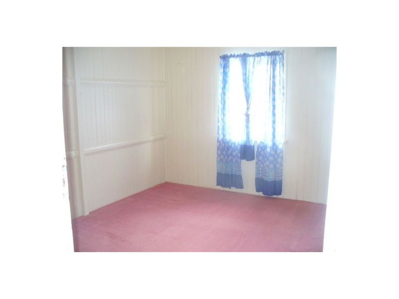 30  Victory Street, Maryborough QLD 4650