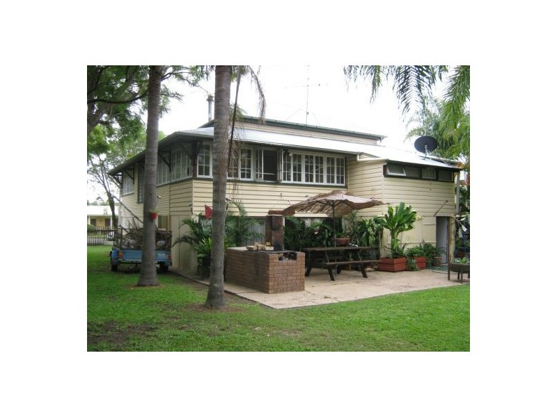 9 Jupiter St, Maryborough QLD 4650