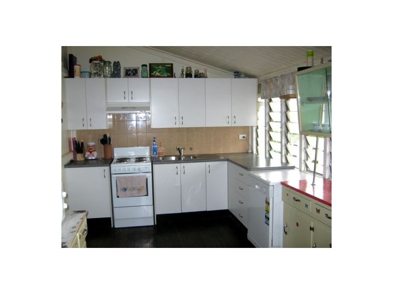 9 Jupiter St, Maryborough QLD 4650