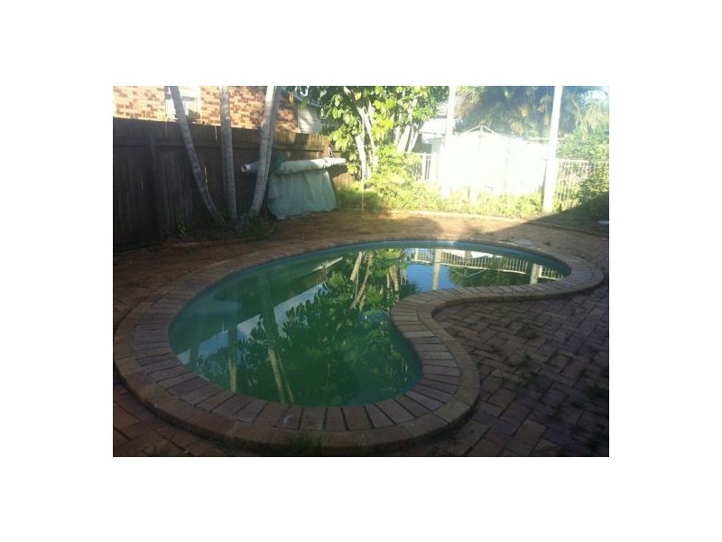 38 Fairway Drive, Urraween QLD 4655