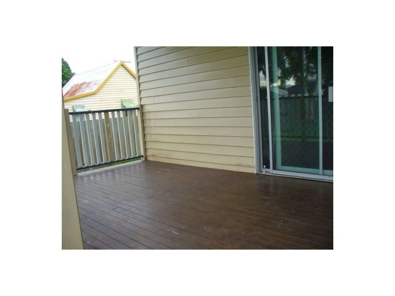 42. Frank St, Maryborough QLD 4650