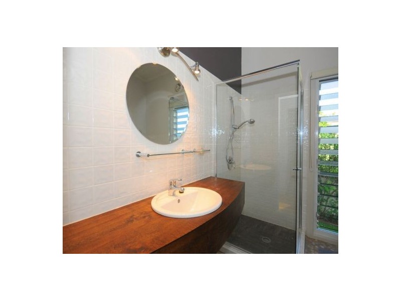 9 Exeter Street, Torquay QLD 4655