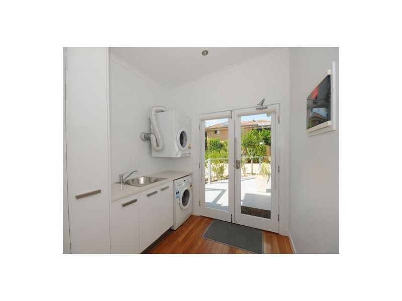 9 Exeter Street, Torquay QLD 4655