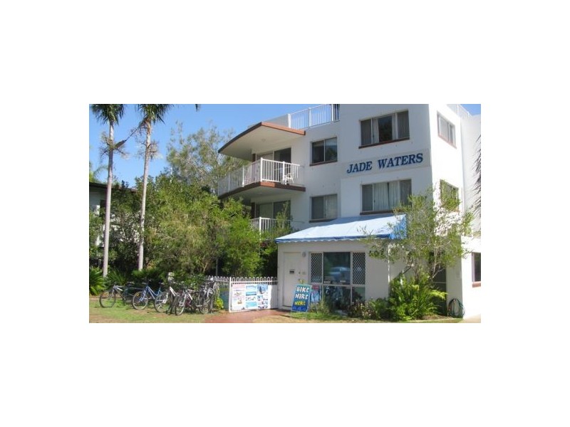 2/407 Esplanade, Torquay QLD 4655