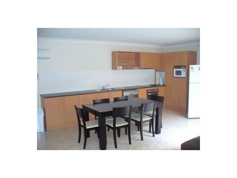 28/1 Ibis Blv, Eli Waters QLD 4655
