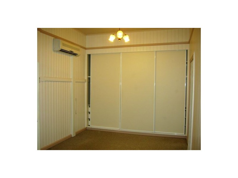 30 Teddington Rd, Tinana QLD 4650