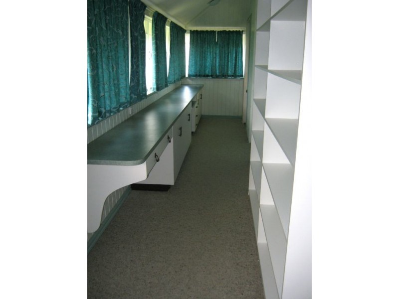 30 Teddington Rd, Tinana QLD 4650