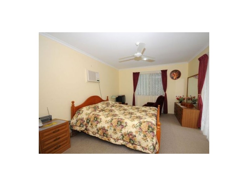 180 Woocoo Drive, Oakhurst QLD 4650