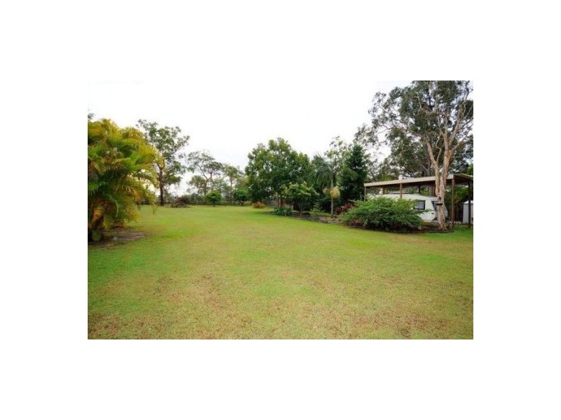 180 Woocoo Drive, Oakhurst QLD 4650
