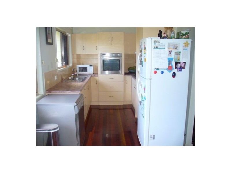24 Greengables Rd, Maryborough West QLD 4650