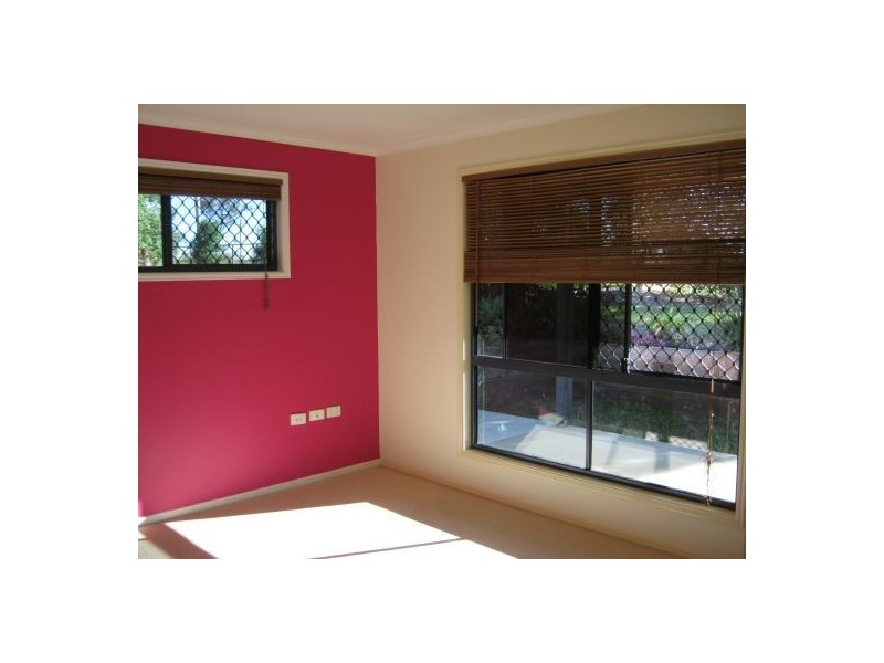 471 River Rd, Tinana QLD 4650