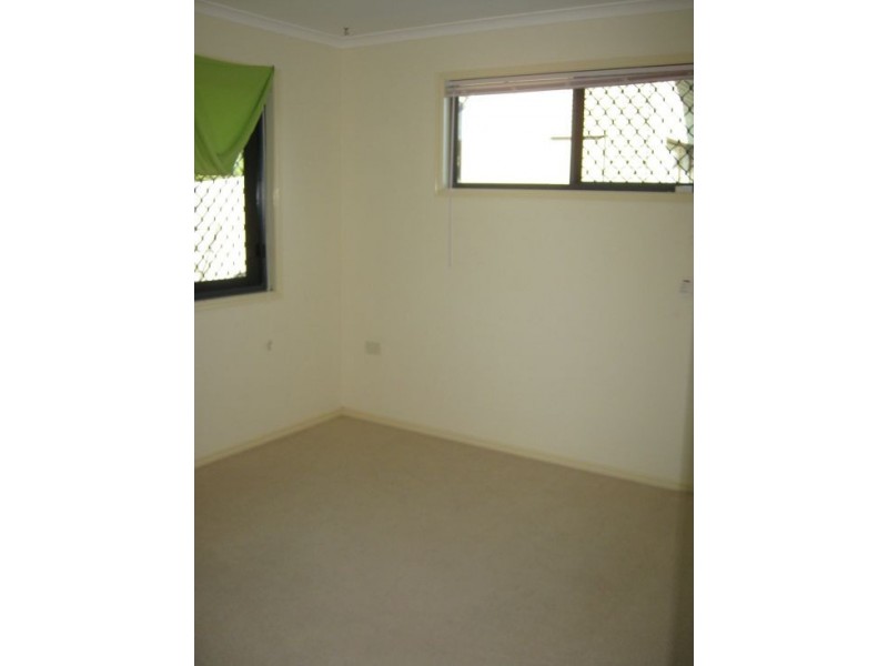 471 River Rd, Tinana QLD 4650