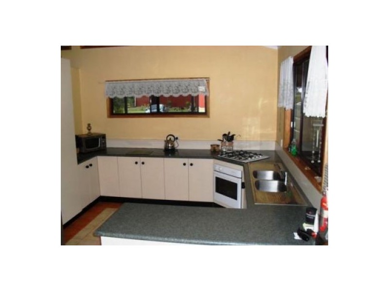 46 Royal Oak Rd, Pioneers Rest QLD 4650