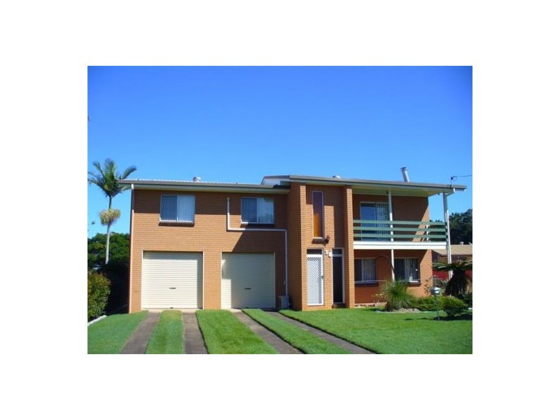 18 Ambrose White Street, Maryborough QLD 4650