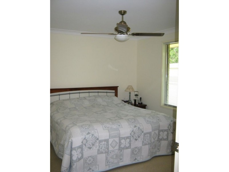 17 Fourth Ave, Maaroom QLD 4650