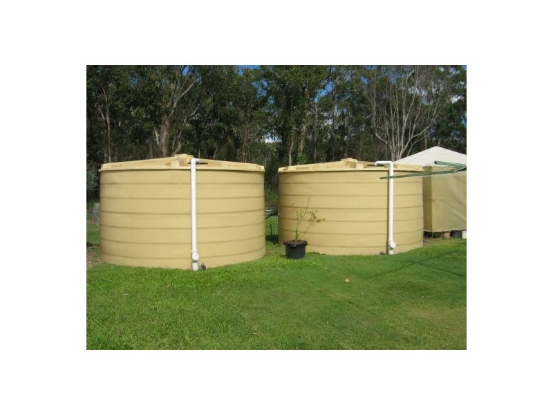 17 Fourth Ave, Maaroom QLD 4650