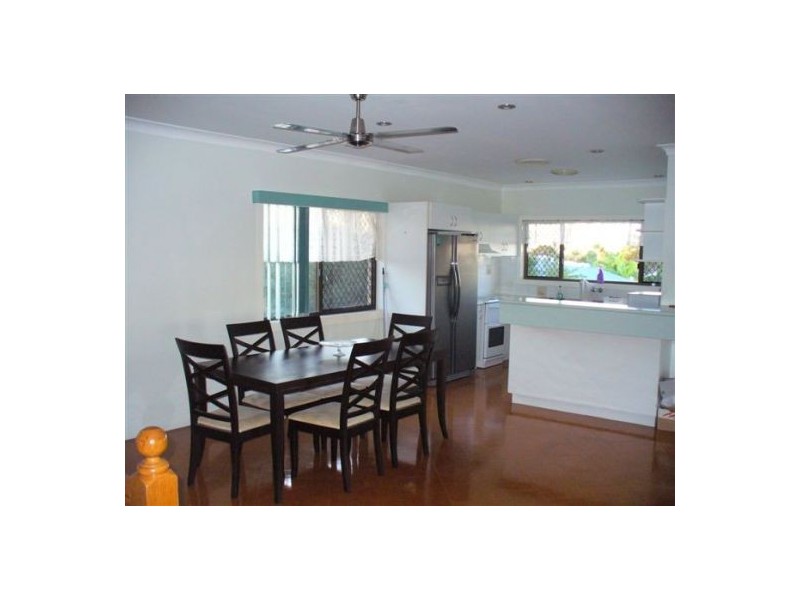 10 Waigani Ave, Kawungan QLD 4655