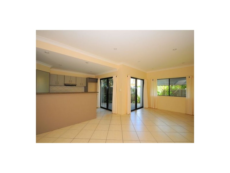 7/179 Torquay Rd, Scarness QLD 4655