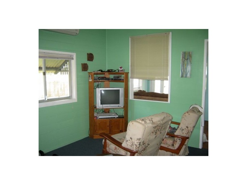 17 Teddington Rd, Tinana QLD 4650