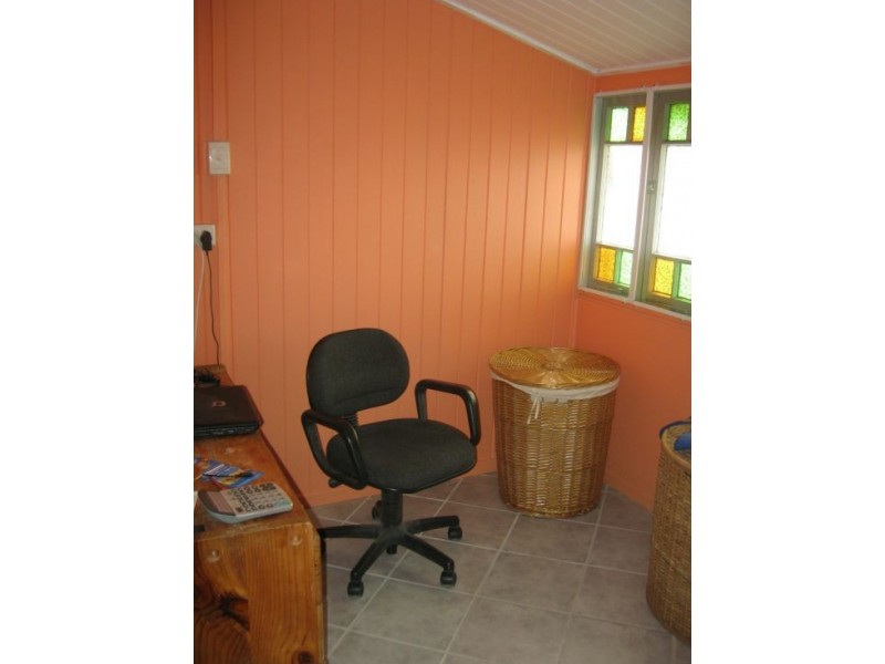 17 Teddington Rd, Tinana QLD 4650