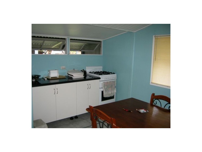 17 Teddington Rd, Tinana QLD 4650