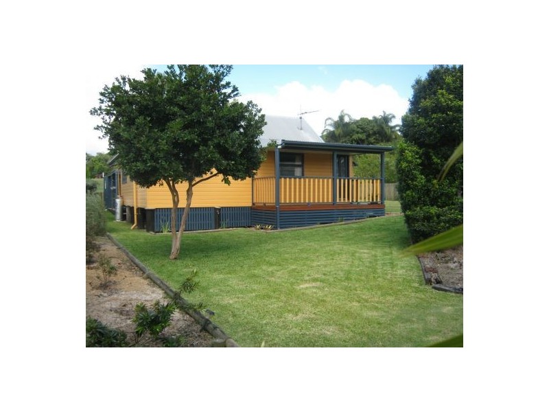 17 Teddington Rd, Tinana QLD 4650