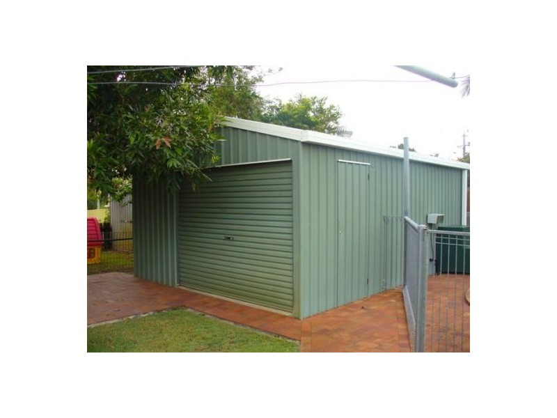 204 Dayman, Torquay QLD 4655