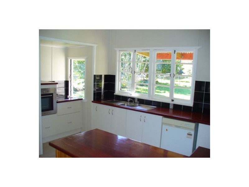 34 Christensen Cres, Maryborough QLD 4650