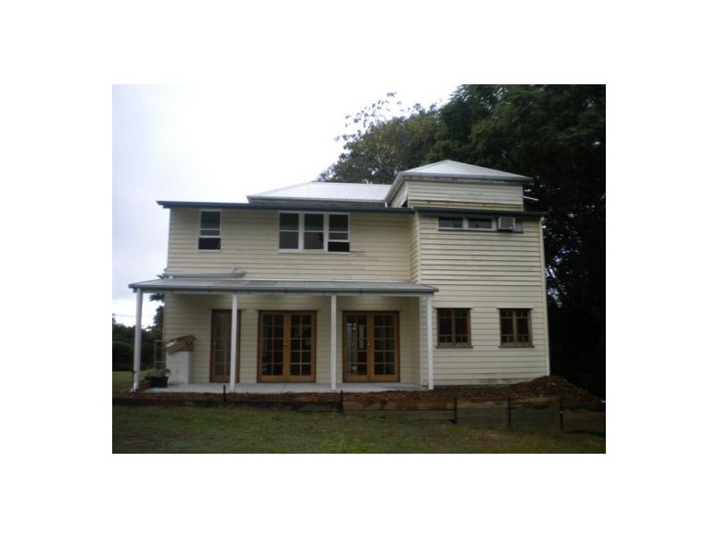 31 Puller St, Granville QLD 4650