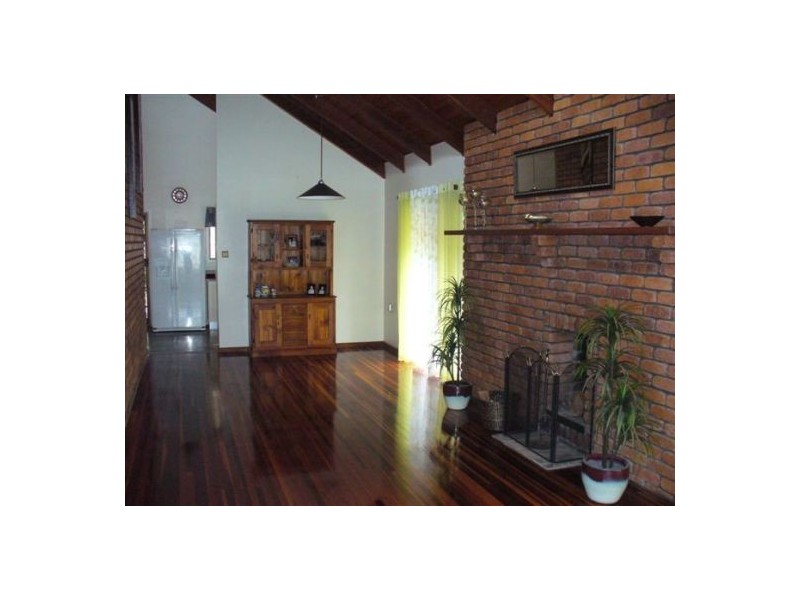 2  High Street, Tinana QLD 4650