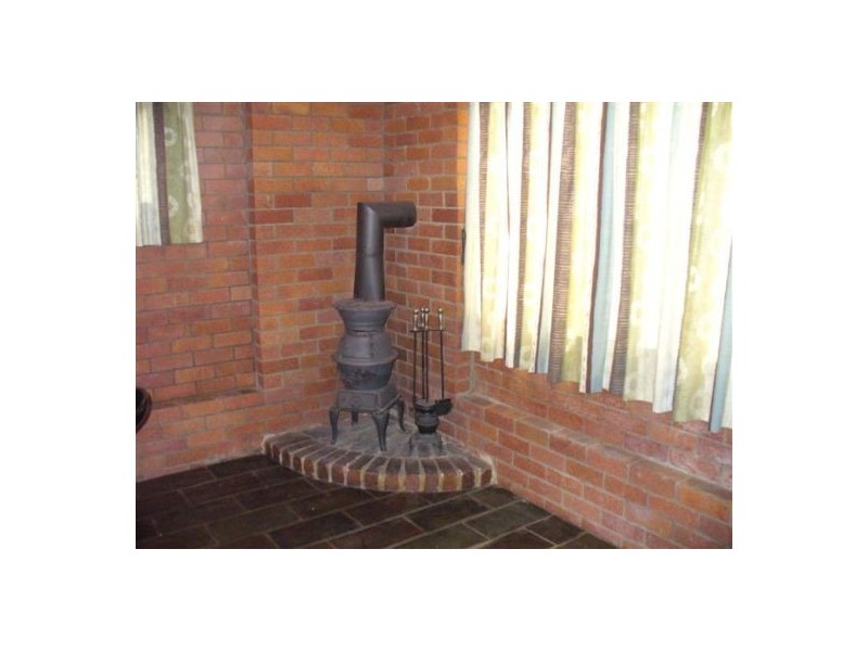 2  High Street, Tinana QLD 4650