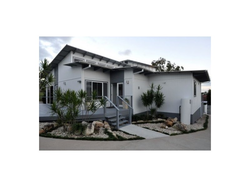 9 Exeter St, Torquay QLD 4655