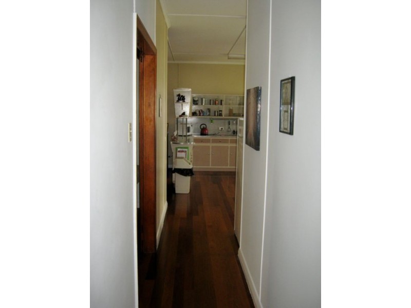 24 Boys Ave, Maryborough QLD 4650