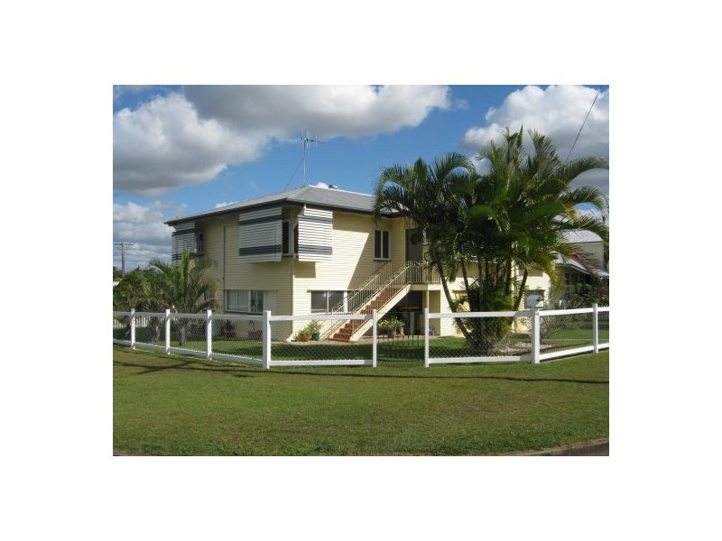 24 Boys Ave, Maryborough QLD 4650