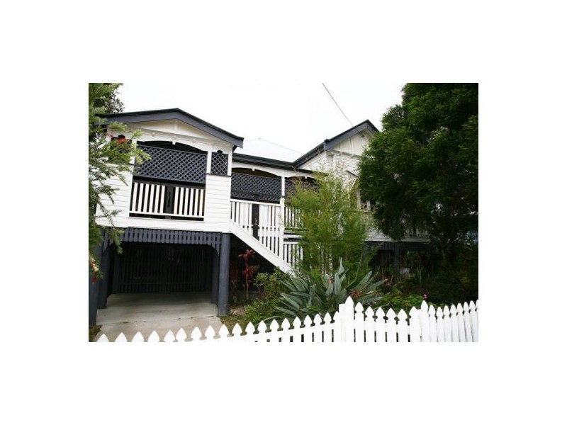 102 North St, Maryborough QLD 4650