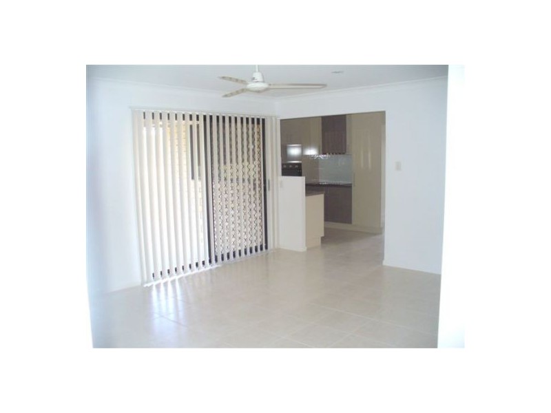 34  Cheyne Cct, Tinana QLD 4650