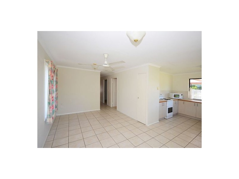 7 Namwen Court, Pialba QLD 4655