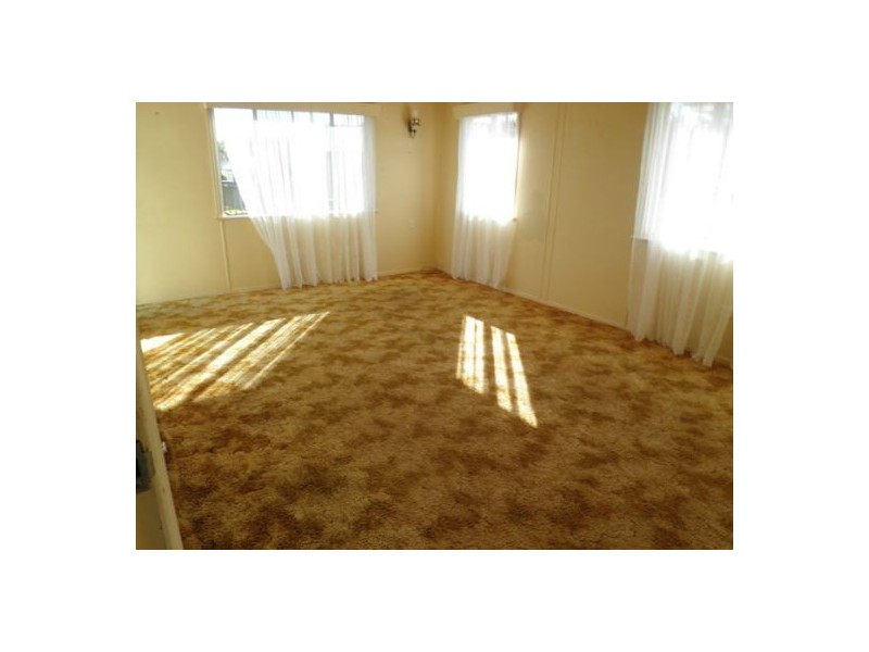 27 Dalglish Street, Maryborough QLD 4650