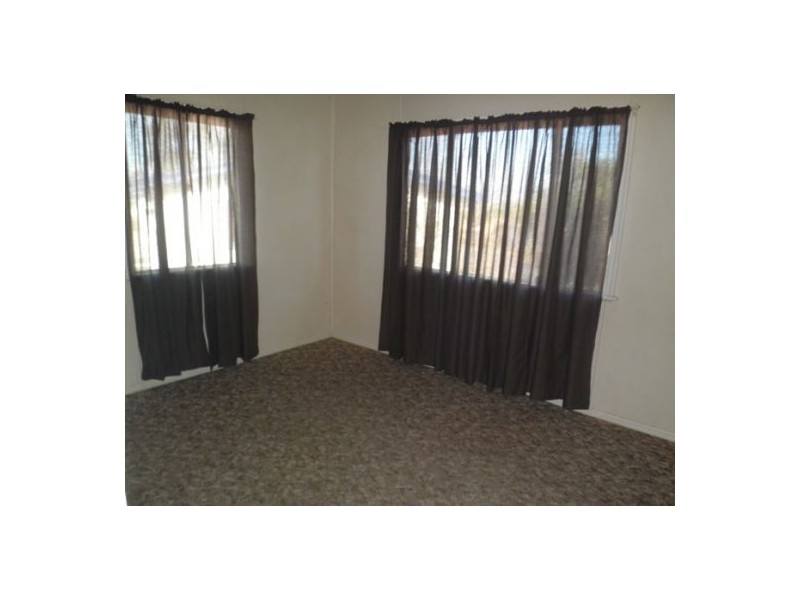 27 Dalglish Street, Maryborough QLD 4650