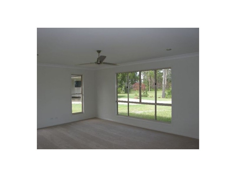 14 Pimelia Close, Poona QLD 4650