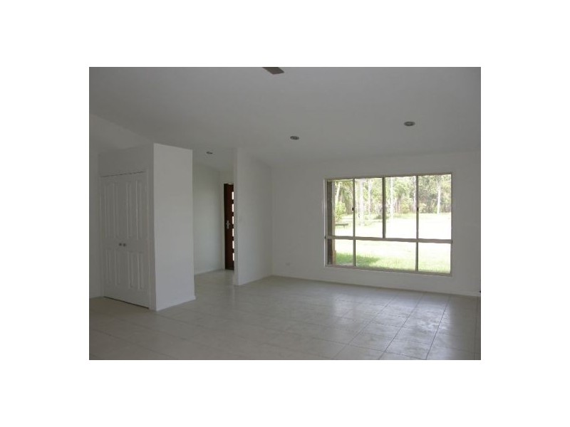 14 Pimelia Close, Poona QLD 4650