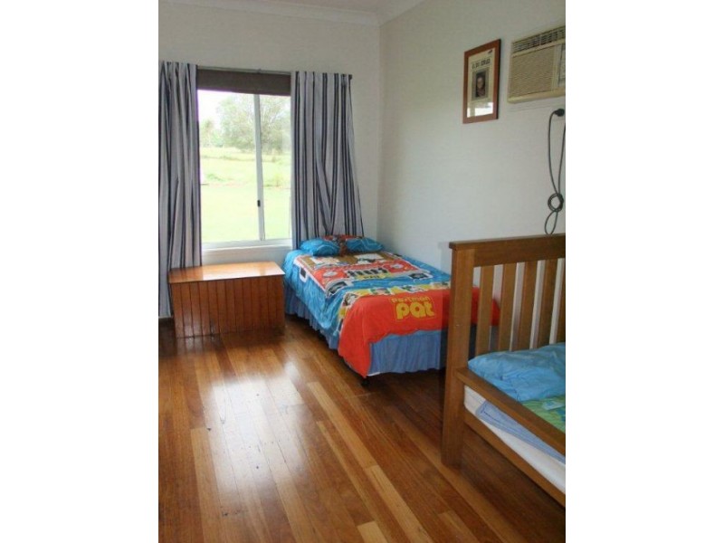 49. Bluebell Rd West, Tinana QLD 4650