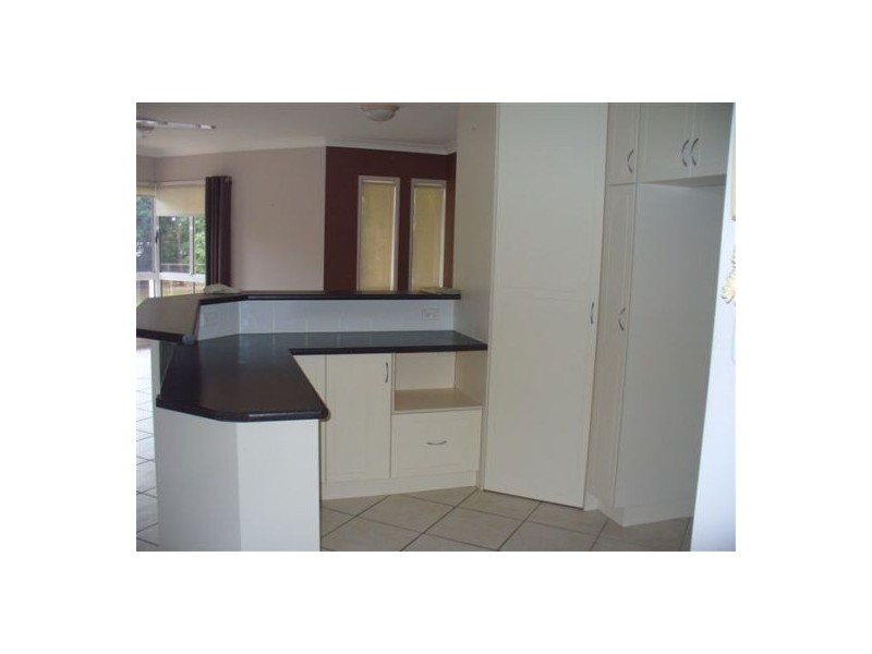 3/378. Esplanade, Torquay QLD 4655